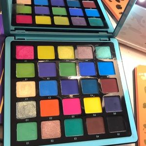 Anastasia Beverly Hills NORVINA EYESHADOW VOL 2